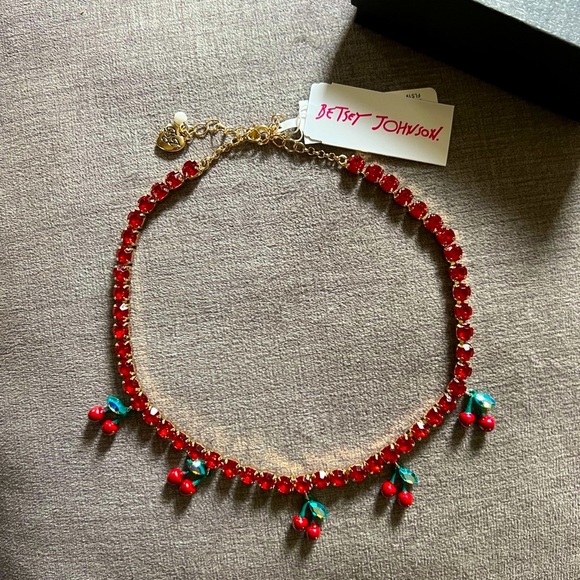 New Betsey Johnson BABYCAKES CHERRY TENNIS NECKLACE RED BRAND NEW WITH TAGS - Picture 7 of 7